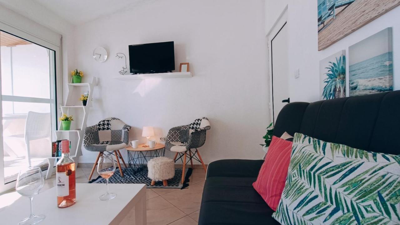 Beach Apartment With Beach Chairs N.1 Utjeha Luaran gambar