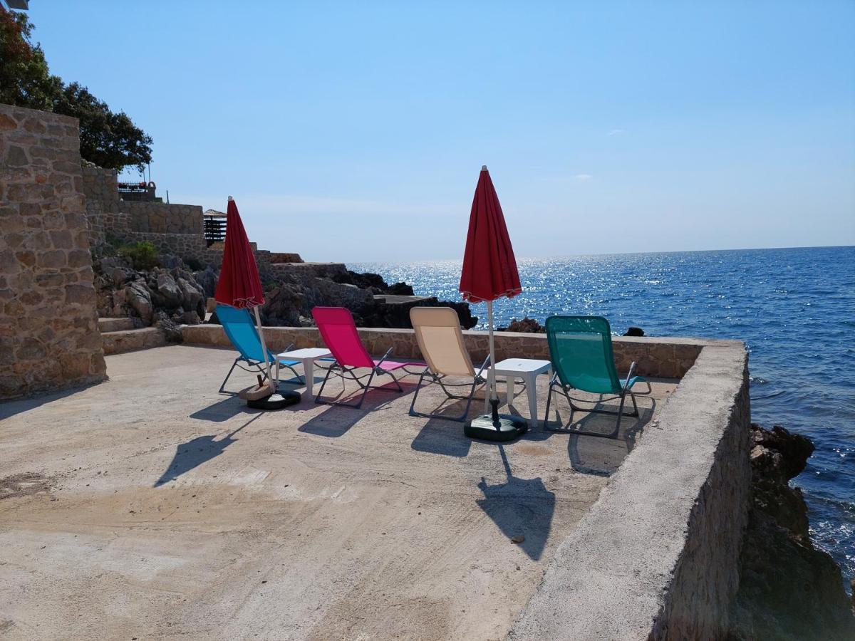 Beach Apartment With Beach Chairs N.1 Utjeha Luaran gambar