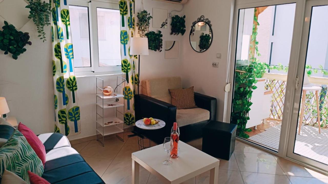Beach Apartment With Beach Chairs N.1 Utjeha Luaran gambar