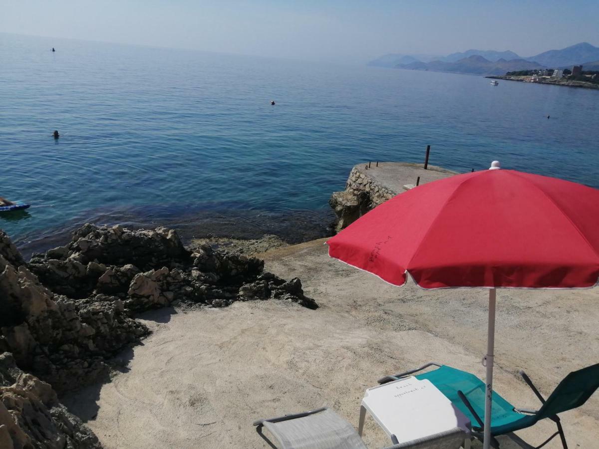 Beach Apartment With Beach Chairs N.1 Utjeha Luaran gambar